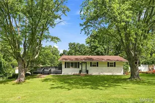 3051 Nettie Dr, Saint Louis, MO 63129 - Photo 6