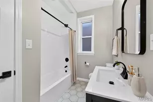 4731 Rosa Ave, Saint Louis, MO 63116 - Photo 16