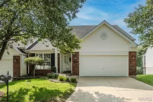 976 Shire Ln, Eureka, MO 63025 - Photo 2