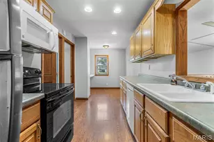 52 Linn Dr, Saint Genevieve, MO 63670 - Photo 14