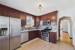 3827 Sulphur Ave, Saint Louis, MO 63109 - Photo 10