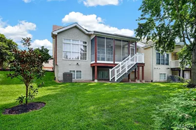 2424 Clayton Pointe Court, Chesterfield, MO 63017 - Photo 4