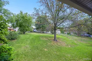347 Parma Dr, Ballwin, MO 63021 - Photo 18