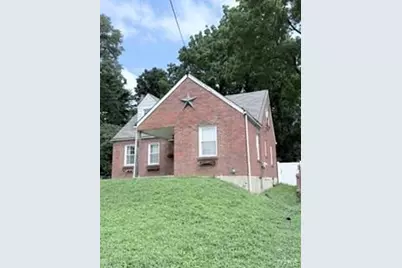 207 Tiffin Avenue, Ferguson, MO 63135 - Photo 2