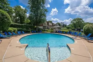 1465 Willow Brook Cove, Creve Coeur, MO 63146 - Photo 10