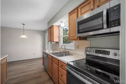 12970 Burning Bush Court, Saint Louis, MO 63146 - Photo 16