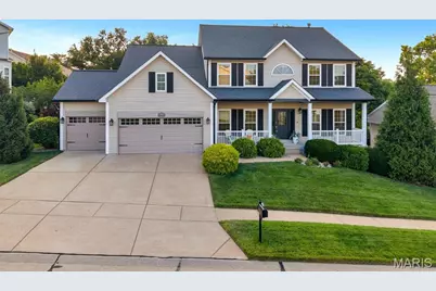 3559 Burgundy Way Drive, Saint Louis, MO 63129 - Photo 2