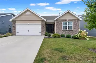 223 Westhaven Cir Dr, Wentzville, MO 63385 - Photo 1