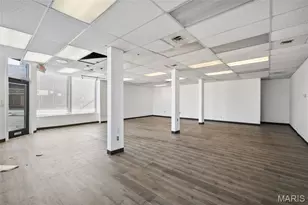 6800 Gravios, Saint Louis, MO 63116 - Photo 4