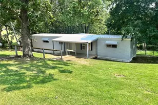 3867 Flucom Rd, De Soto, MO 63020 - Photo 2