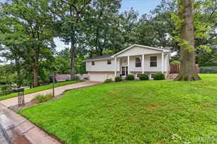 9 San Camille Ct, Saint Charles, MO 63303 - Photo 4