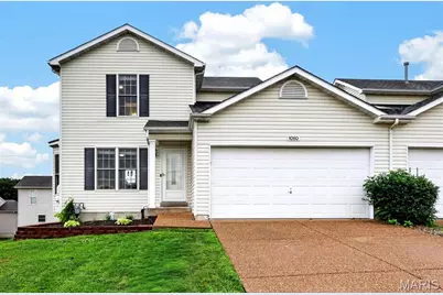 1080 Chesterfield Drive, Wentzville, MO 63385 - Photo 2