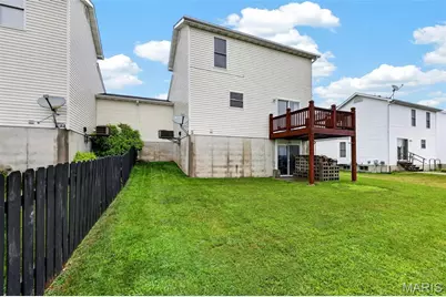 1080 Chesterfield Drive, Wentzville, MO 63385 - Photo 48