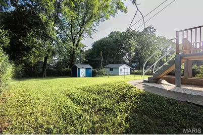 8126 Madison Avenue, Vinita Park, MO 63114 - Photo 24