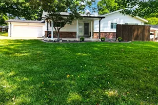 408 Algonquin Dr, Ballwin, MO 63011 - Photo 48