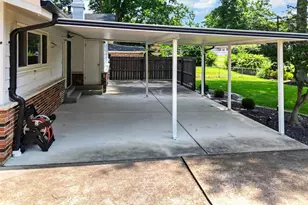 408 Algonquin Dr, Ballwin, MO 63011 - Photo 50