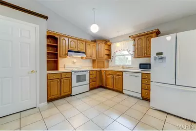 813 Edgewood Drive, Lake Saint Louis, MO 63367 - Photo 18