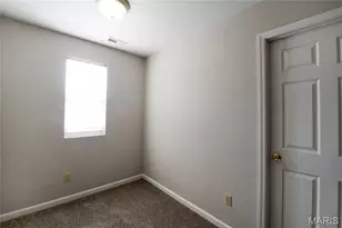 4939 Heritage Heights, Hazelwood, MO 63042 - Photo 14