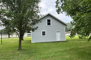 641 S Walnut St, Gerald, MO 63037 - Photo 6