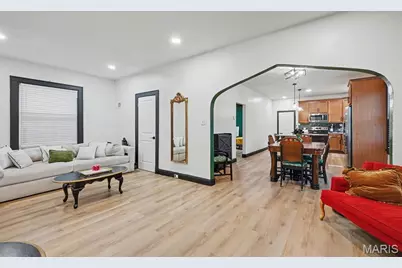 8735 Brenda Avenue, Affton, MO 63123 - Photo 6