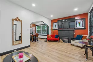 8735 Brenda Ave, Affton, MO 63123 - Photo 6