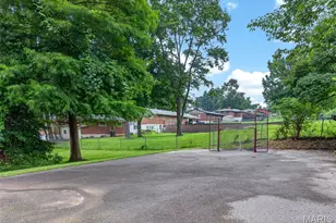 3256 Adie Rd, Saint Ann, MO 63074 - Photo 32