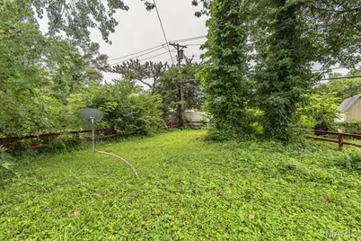 6563 January Avenue, Berkeley, MO 63134 - Photo 32