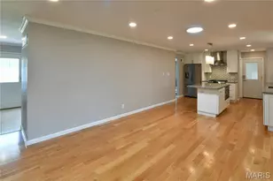 965 Orchard Lakes Dr, Saint Louis, MO 63146 - Photo 14