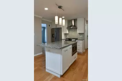 965 Orchard Lakes Drive, Saint Louis, MO 63146 - Photo 22