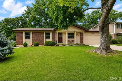 7 Park Charles Boulevard N, Saint Peters, MO 63376 - Photo 4
