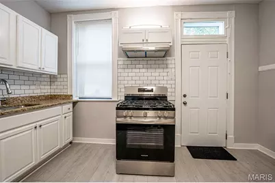 7904 Pennsylvania Avenue, Saint Louis, MO 63111 - Photo 14