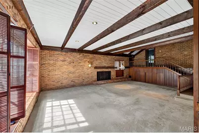 8 Winding Brook Lane, Ladue, MO 63124 - Photo 8