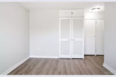 1610 Gallant Fox Drive, Florissant, MO 63033 - Photo 20