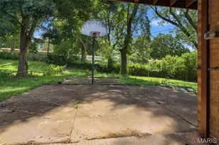 1610 Gallant Fox Dr, Florissant, MO 63033 - Photo 24