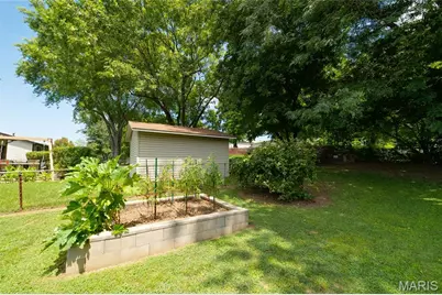 1334 Saint Gregory Lane, Saint Charles, MO 63304 - Photo 12