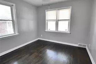 8334 Carl Ave, Saint Louis, MO 63136 - Photo 12