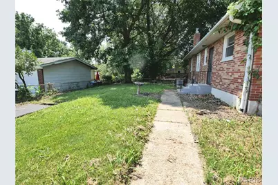 8334 Carl Avenue, Saint Louis, MO 63136 - Photo 22