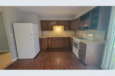 800 Laredo Avenue, Spanish Lake, MO 63138 - Photo 6