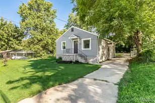1377 Heydt Ave, Dellwood, MO 63135 - Photo 2