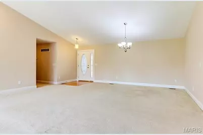 1304 Legacy Pointe Lane, Fenton, MO 63026 - Photo 4