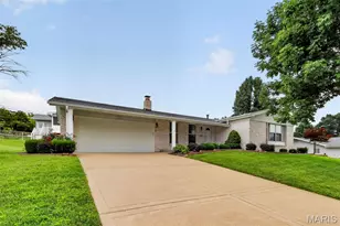 3020 Mockingbird Dr, Saint Charles, MO 63301 - Photo 4