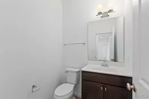 2 Fieldcrest At River Bluffs Meadows, Florissant, MO 63031 - Photo 4