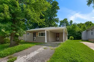 10108 Earl Dr, Saint Louis, MO 63136 - Photo 1