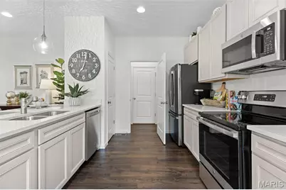 2 Aspen At River Bluffs Manors #Aspen at River Bluffs, Florissant, MO 63031 - Photo 18