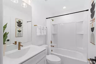2 Aspen II At River Bluffs Manors, Florissant, MO 63031 - Photo 10