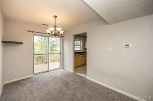 9122 Eager Rd, Brentwood, MO 63144 - Photo 10