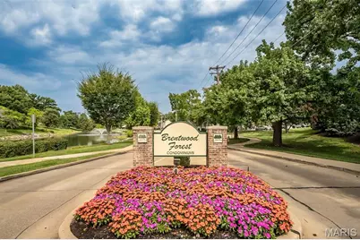 9122 Eager Road, Brentwood, MO 63144 - Photo 2
