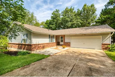 6131 Barrington Oaks Drive, Cedar Hill, MO 63016 - Photo 1