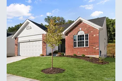 2 Maple At River Bluffs Manors, Florissant, MO 63031 - Photo 1