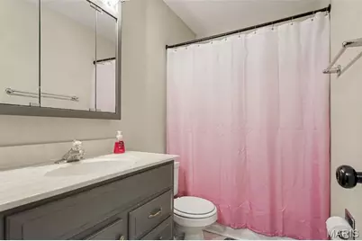 10304 Grant Forest Lane, Saint Louis, MO 63123 - Photo 18
